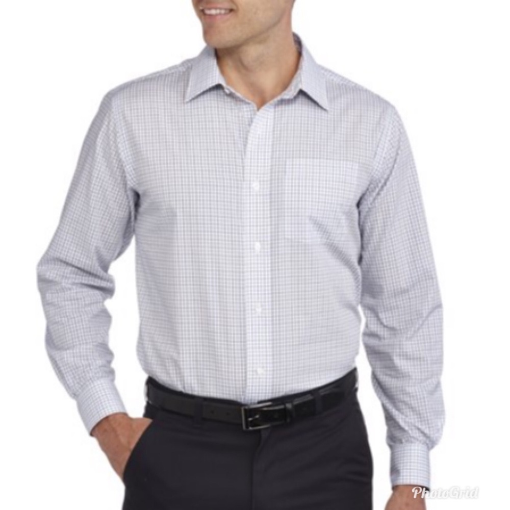 Men’s Classic/Regular Fit Performance Dress Shirt